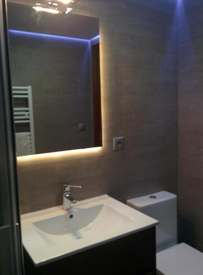Apartamentos Zarautz Playa, Con Piscina Y Garaje Exterior photo