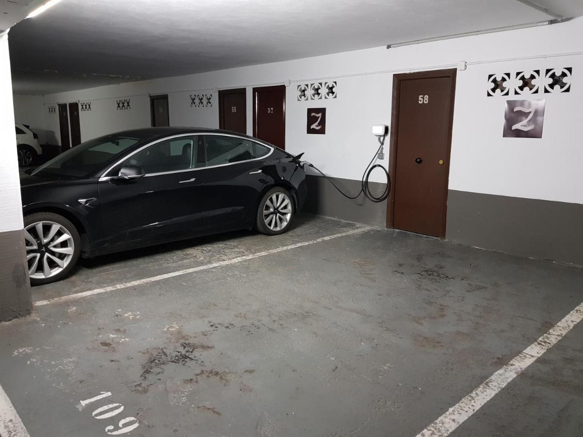 Apartamentos Zarautz Playa, Con Piscina Y Garaje Exterior photo